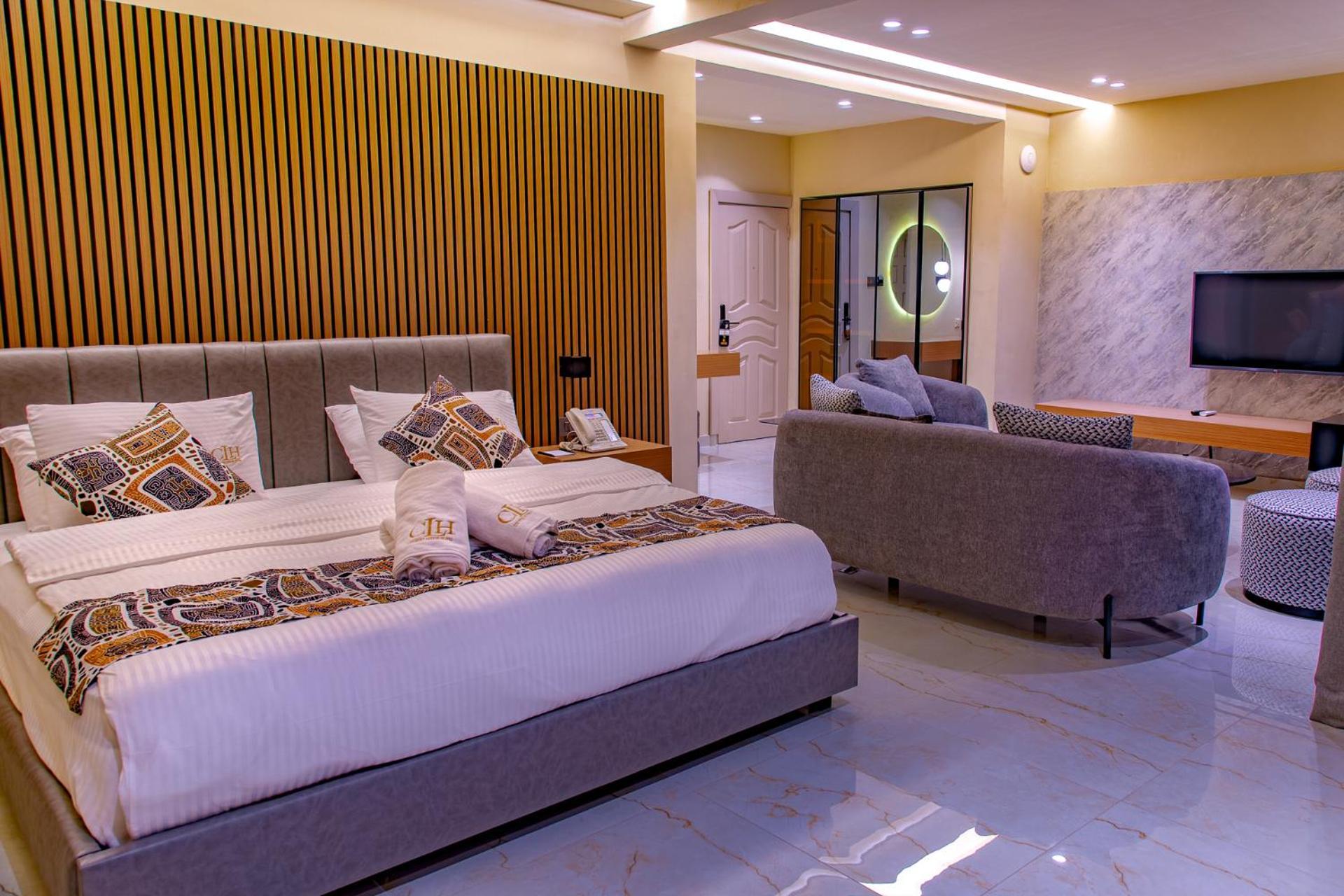 The Country Lodge Hotel Freetown Exteriör bild